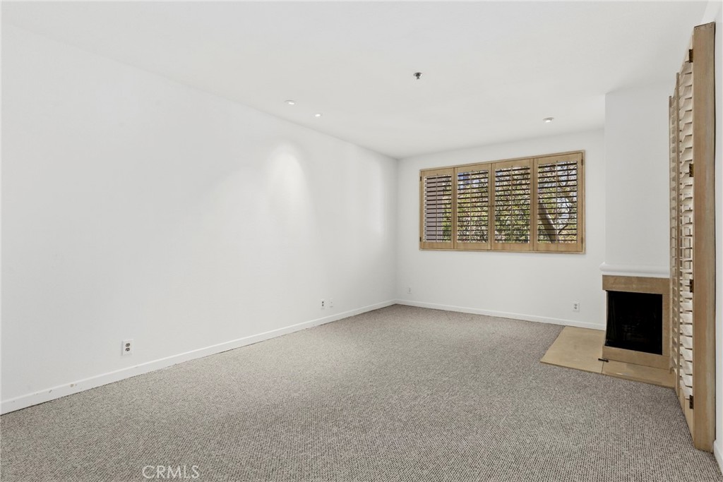 2122 Century Park Lane 108