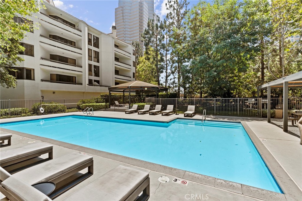 2122 Century Park Lane 108