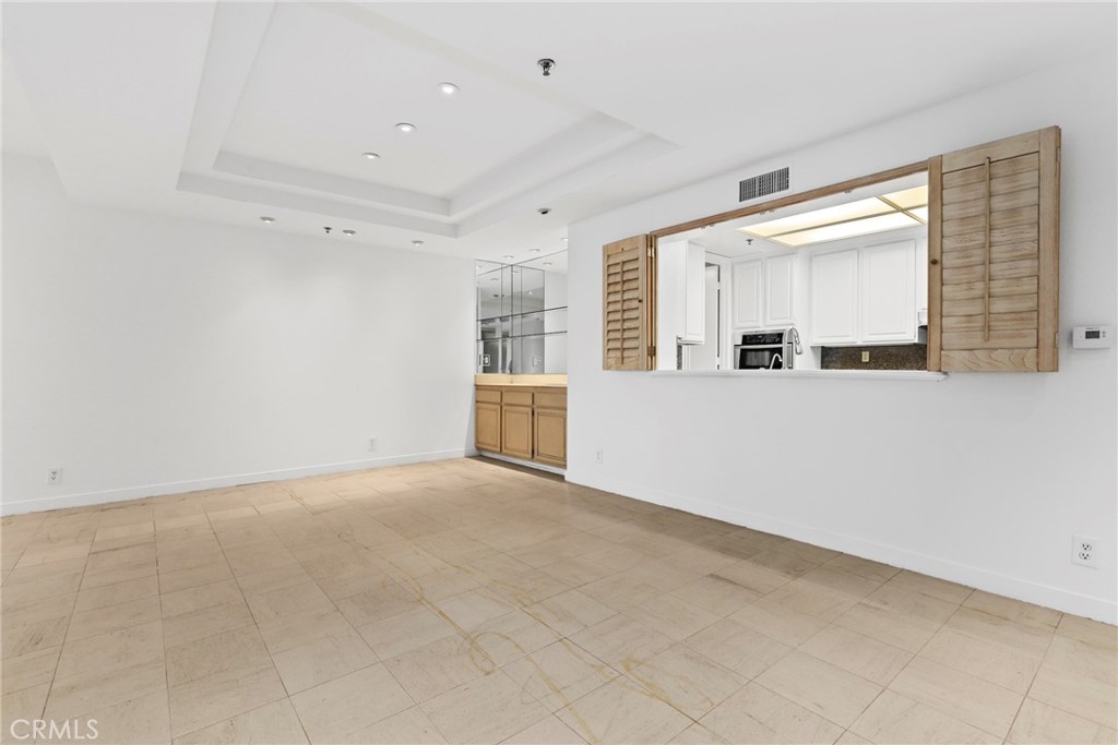 2122 Century Park Lane 108