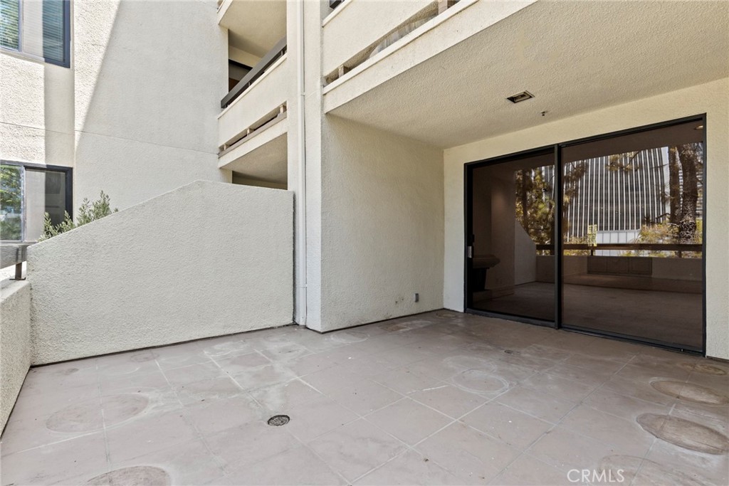 2122 Century Park Lane 108