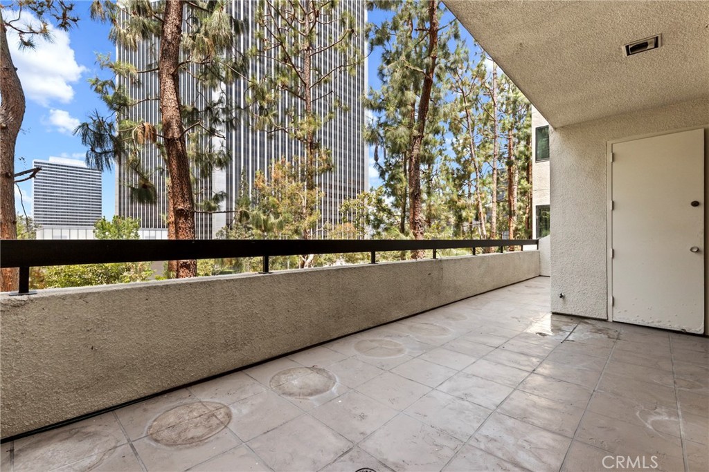 2122 Century Park Lane 108