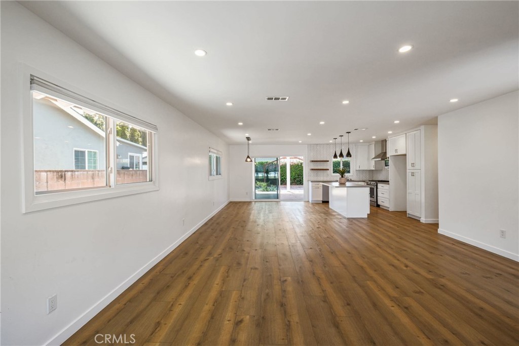 6615 Farralone Avenue