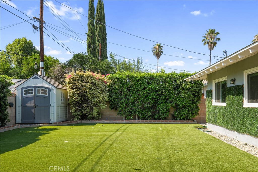 6615 Farralone Avenue