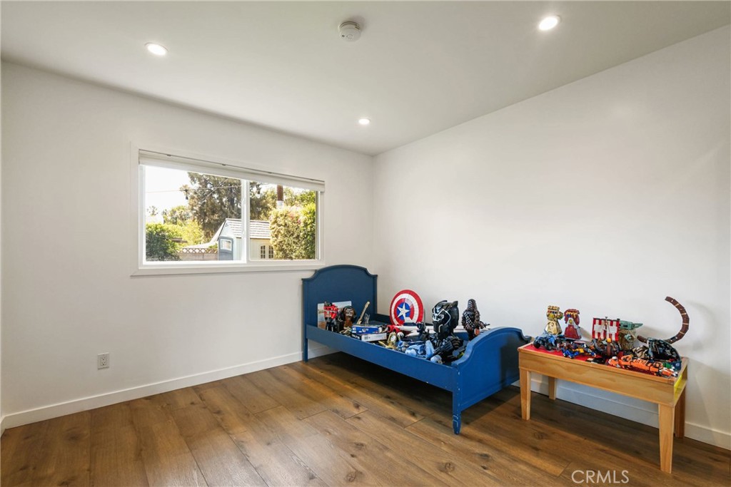 6615 Farralone Avenue