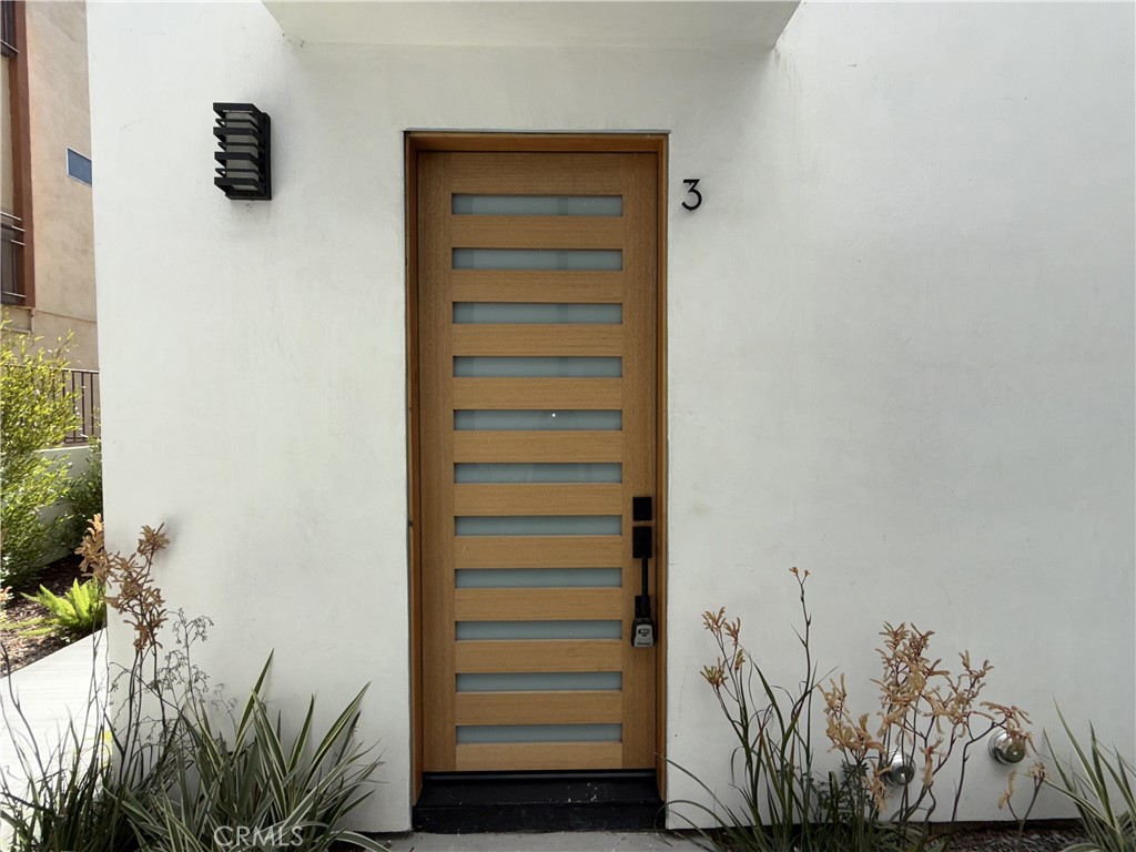 5044 Laurel Canyon Boulevard