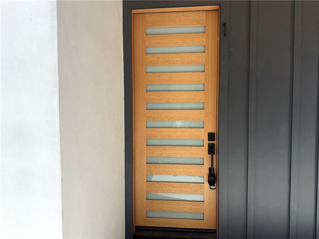 5044 Laurel Canyon Boulevard