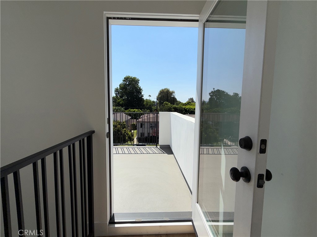 5044 Laurel Canyon Boulevard