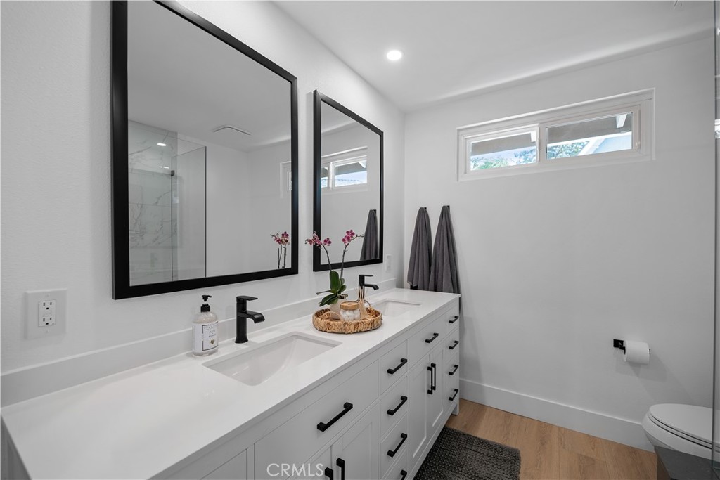 4240 Kingfisher Road