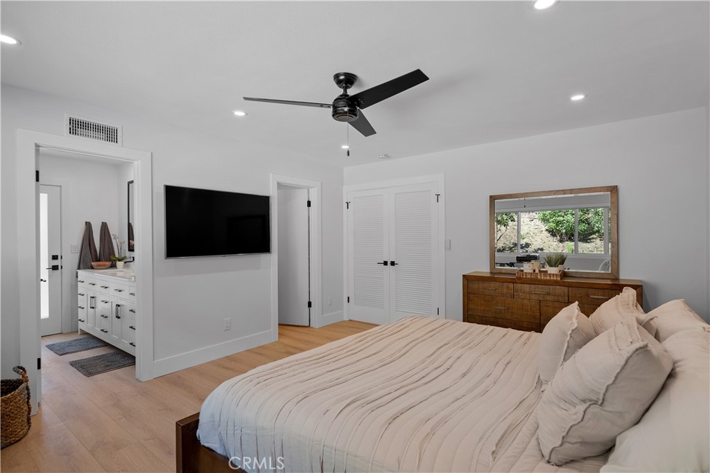 4240 Kingfisher Road