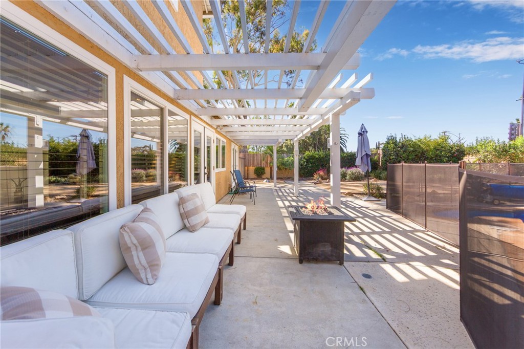 1305 Sheffield Place