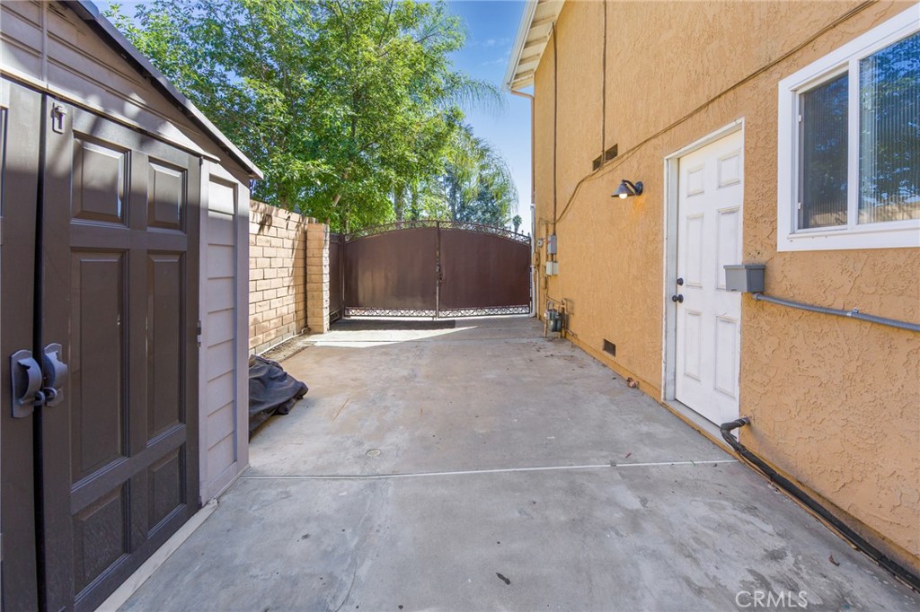 1305 Sheffield Place