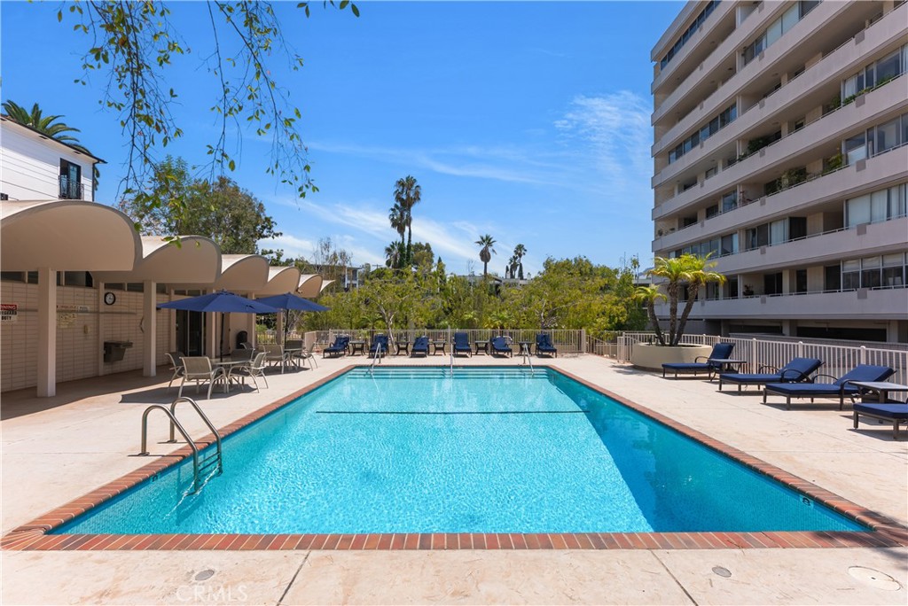 1333 S Beverly Glen Boulevard 901