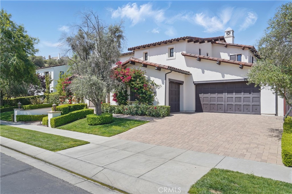 3805 Prado De Las Uvas