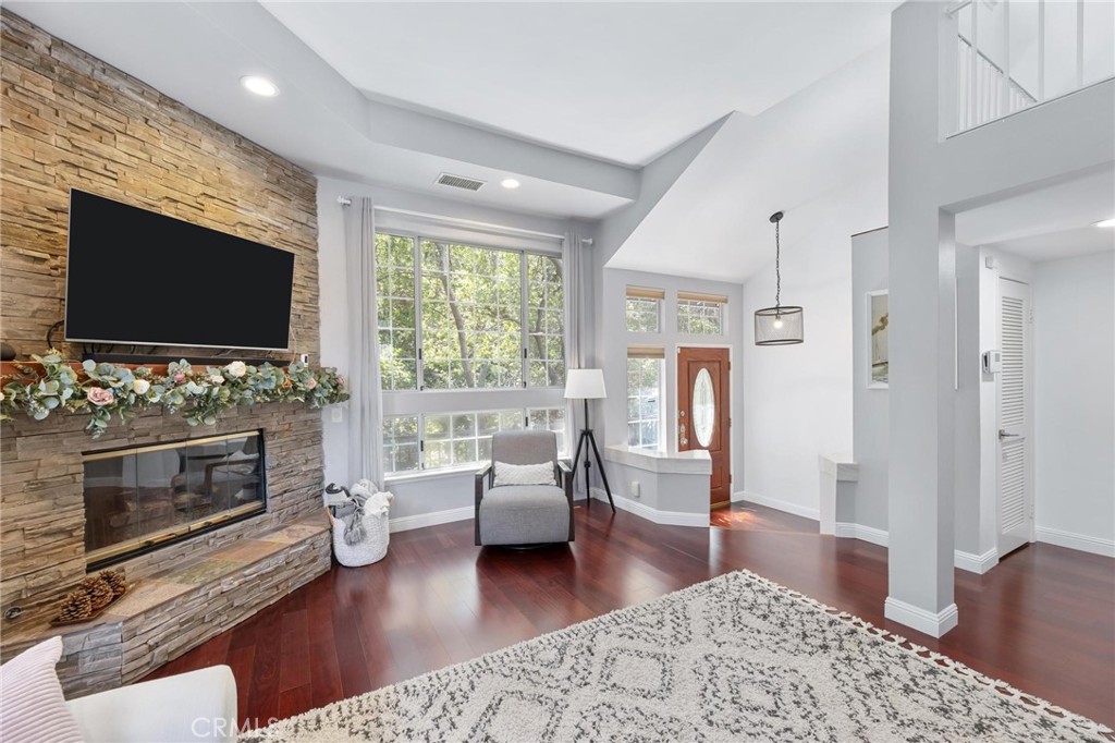 23163 Mulholland Drive