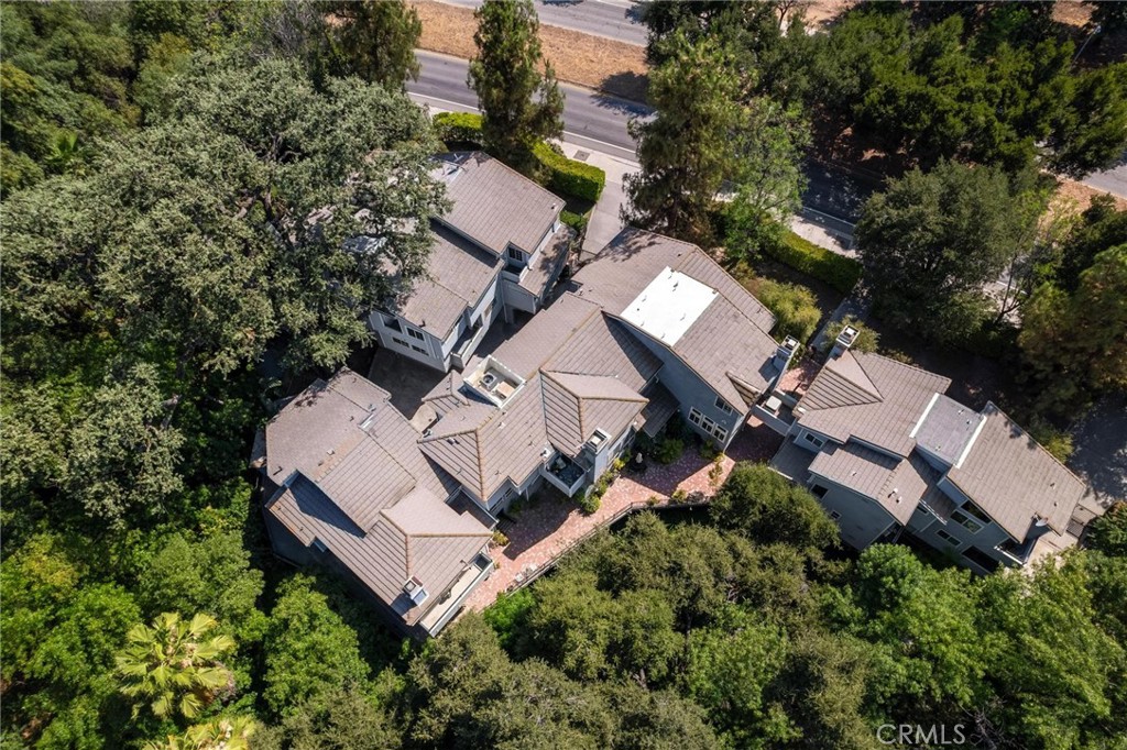 23163 Mulholland Drive