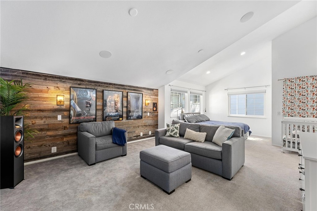 23163 Mulholland Drive