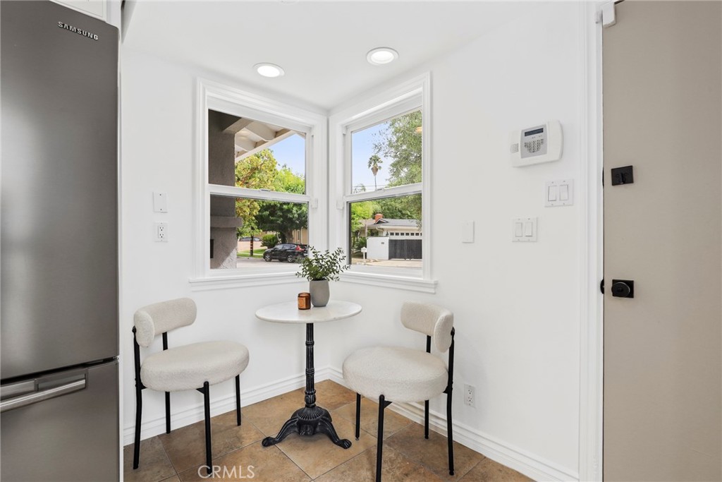 4410 Canoga Drive