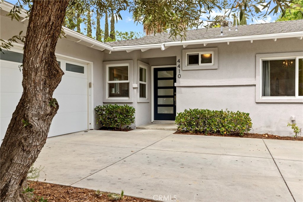 4410 Canoga Drive