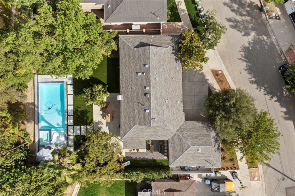 4410 Canoga Drive