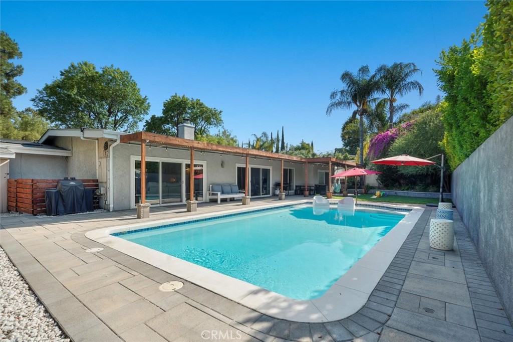 23701 Clarendon Street