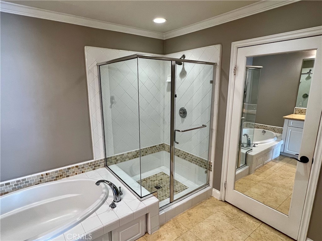 12975 Agustin Place 427