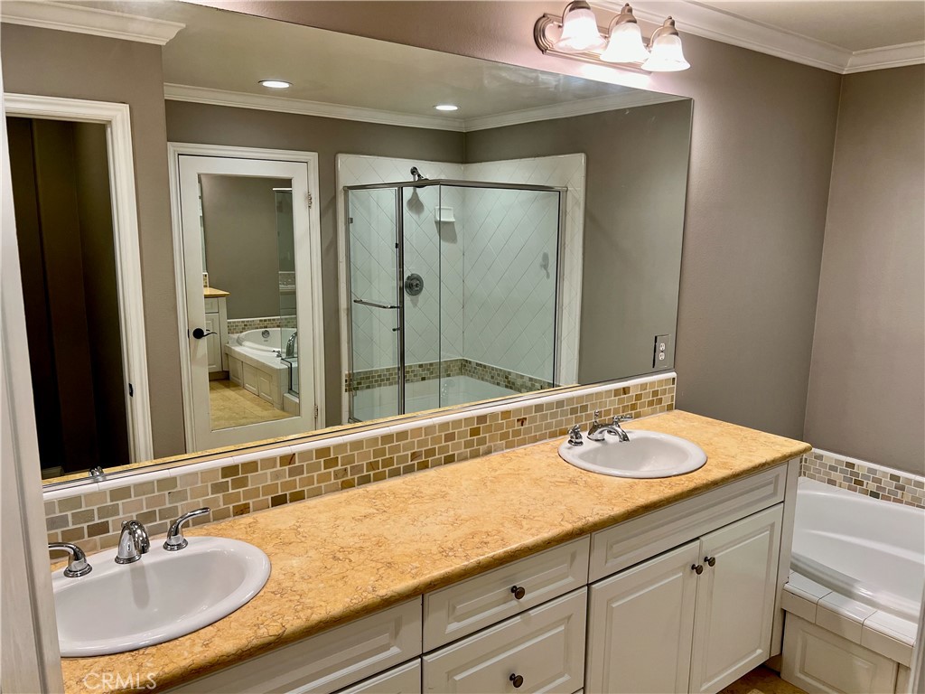 12975 Agustin Place 427