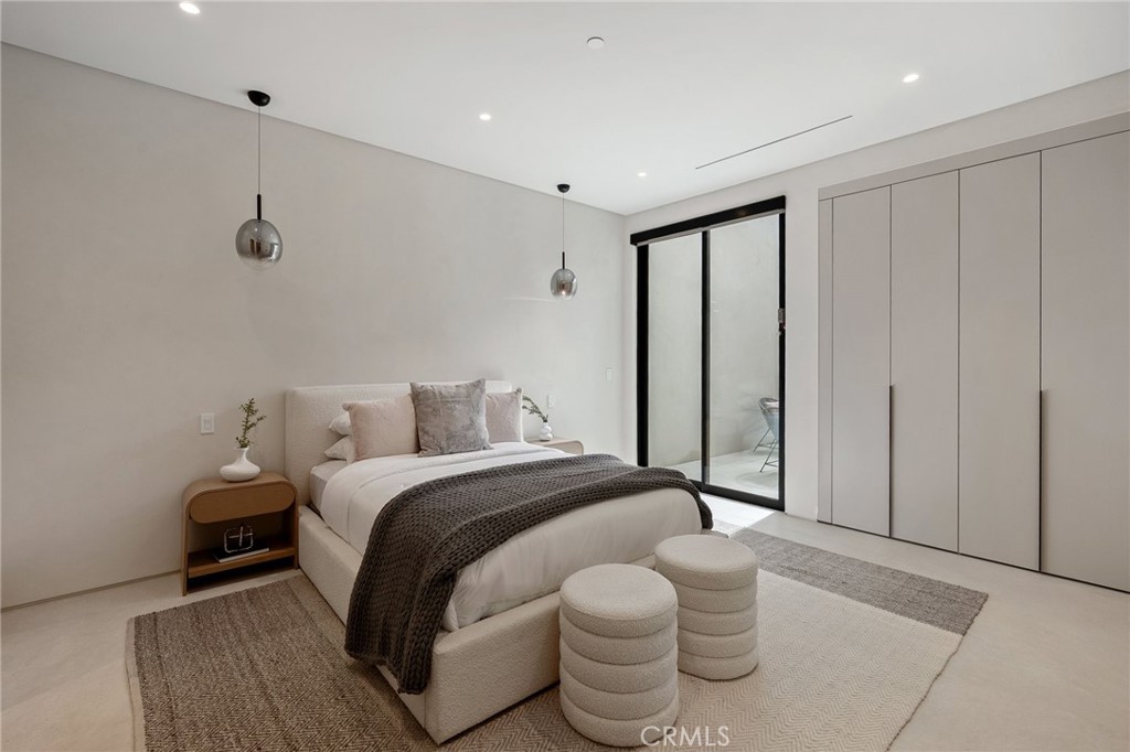 528 Marguerita Avenue