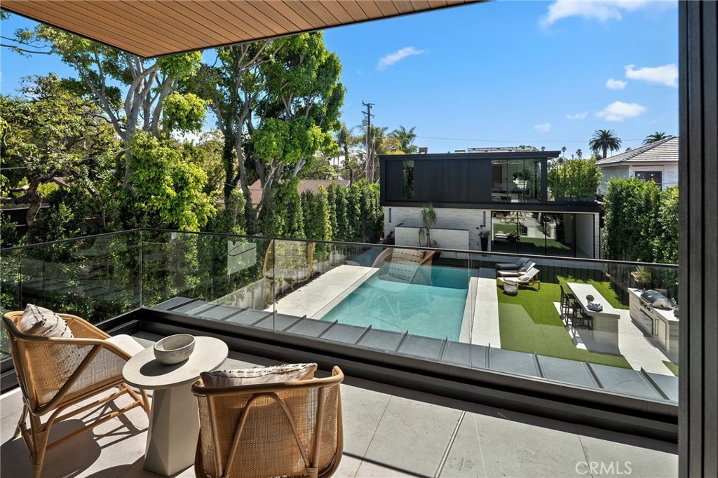 528 Marguerita Avenue