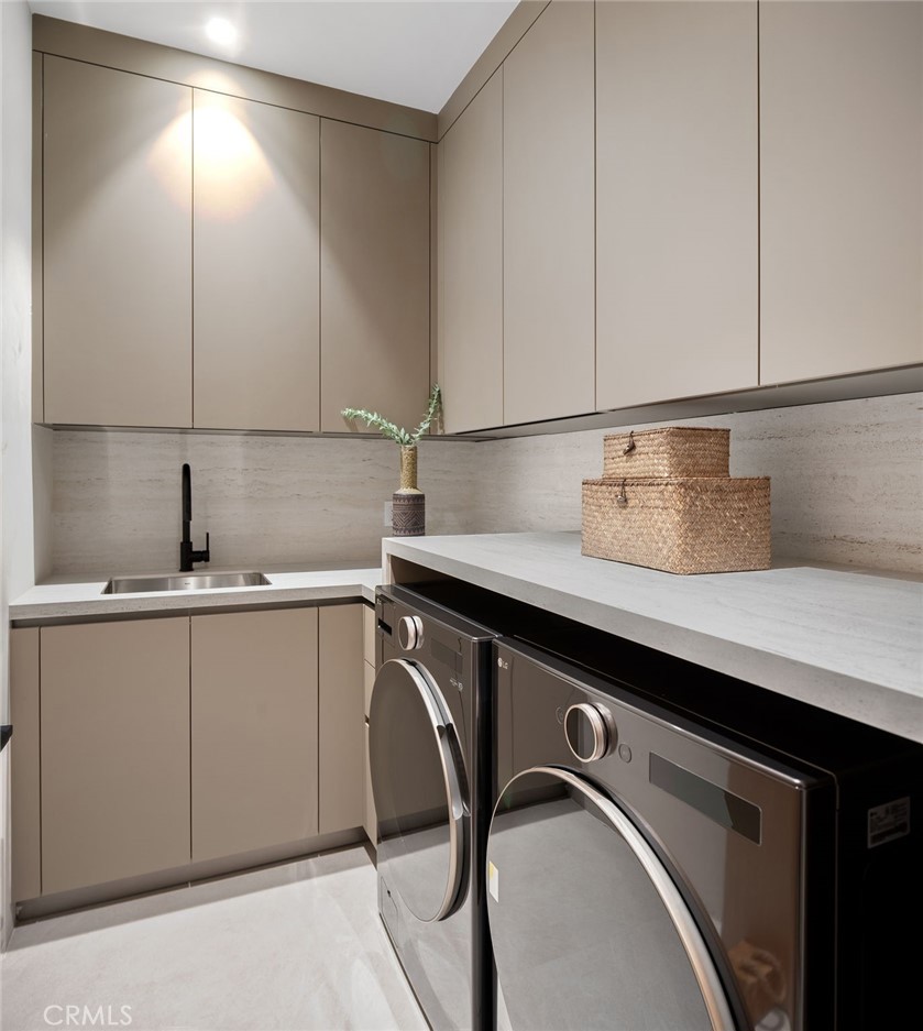 528 Marguerita Avenue