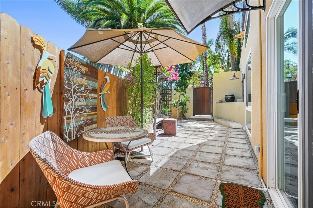 2258 1/2 Helios Drive