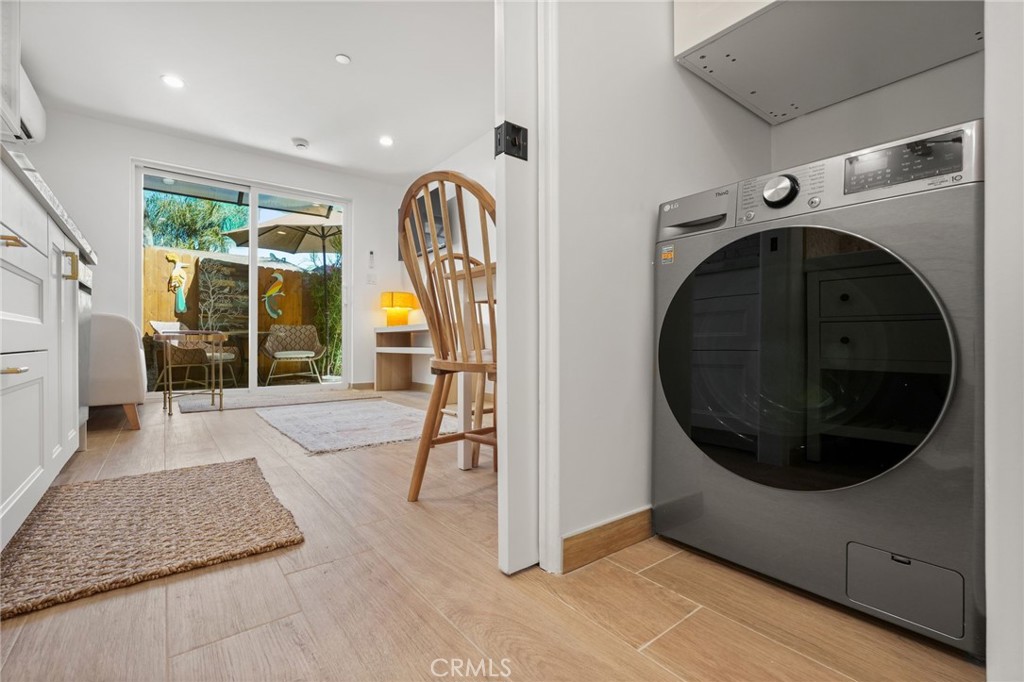 2258 1/2 Helios Drive