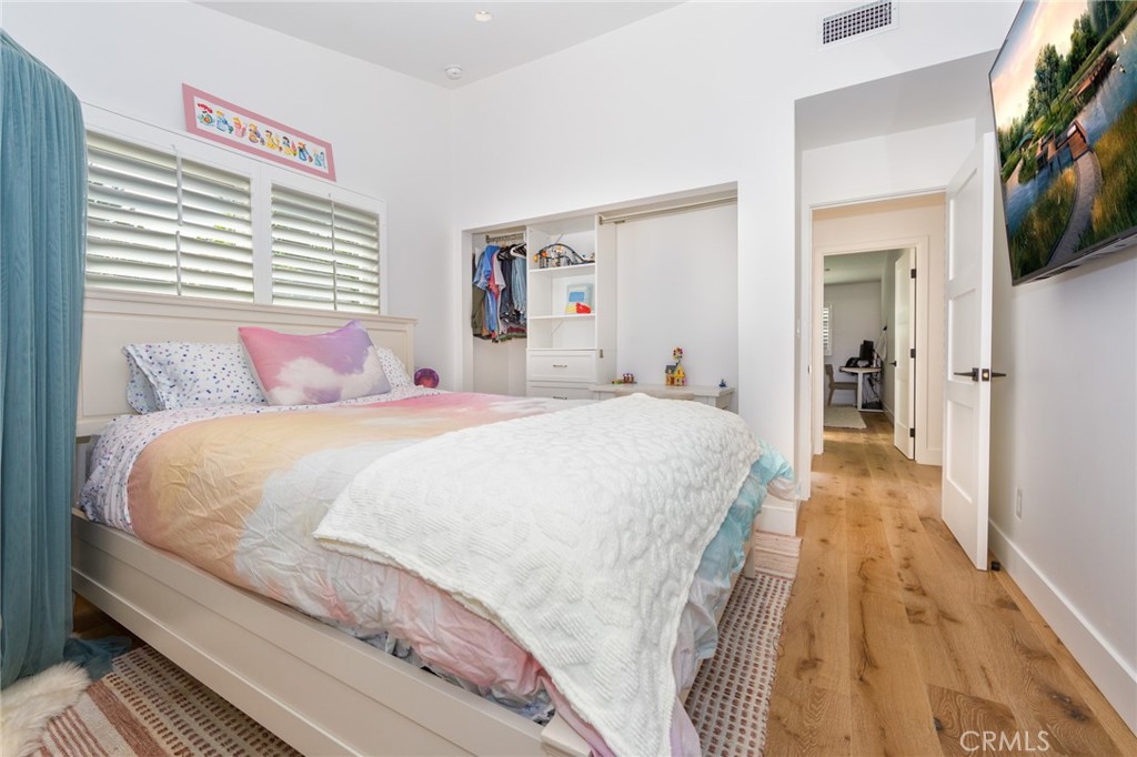 23708 Sandalwood Street