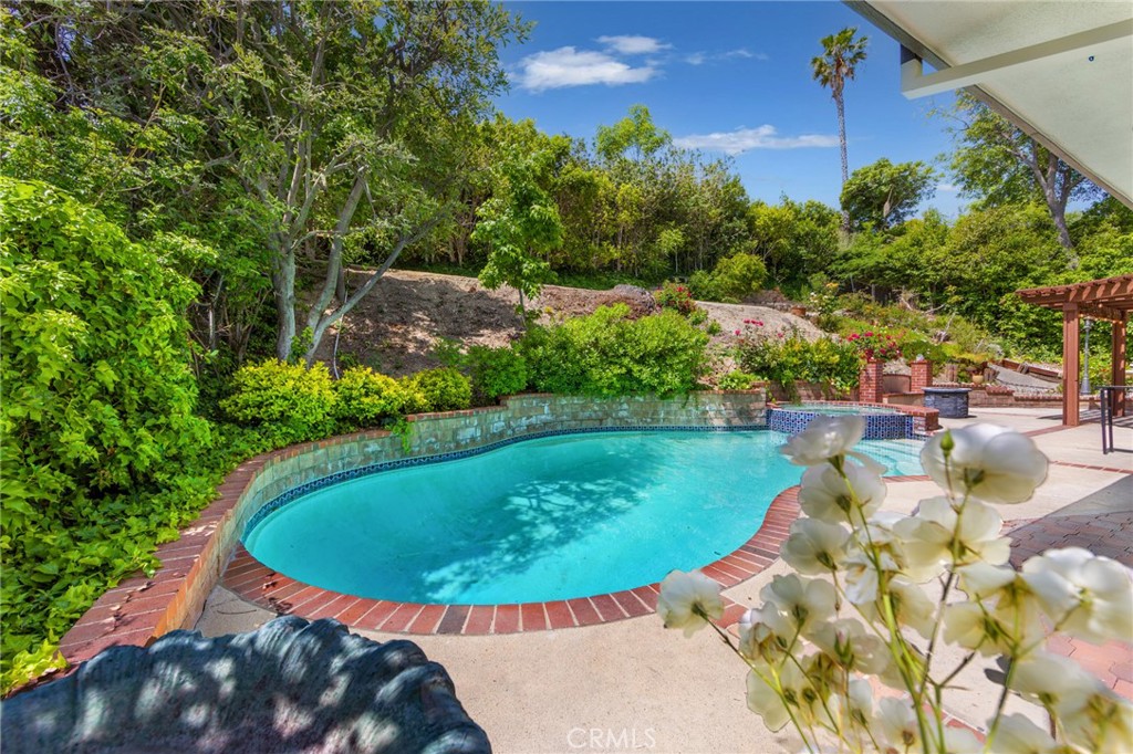 23708 Sandalwood Street