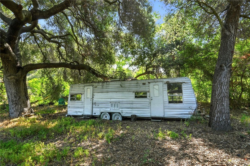 20219 Paradise Lane