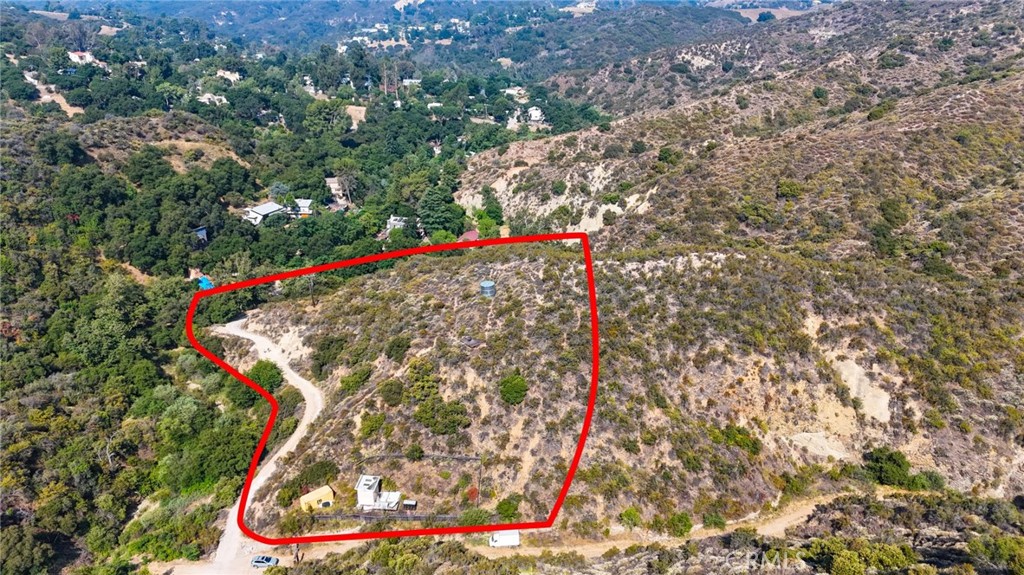 20219 Paradise Lane
