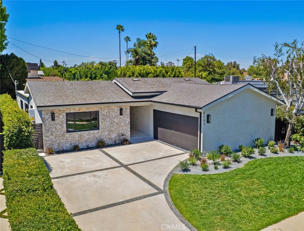 5157 Woodley Avenue