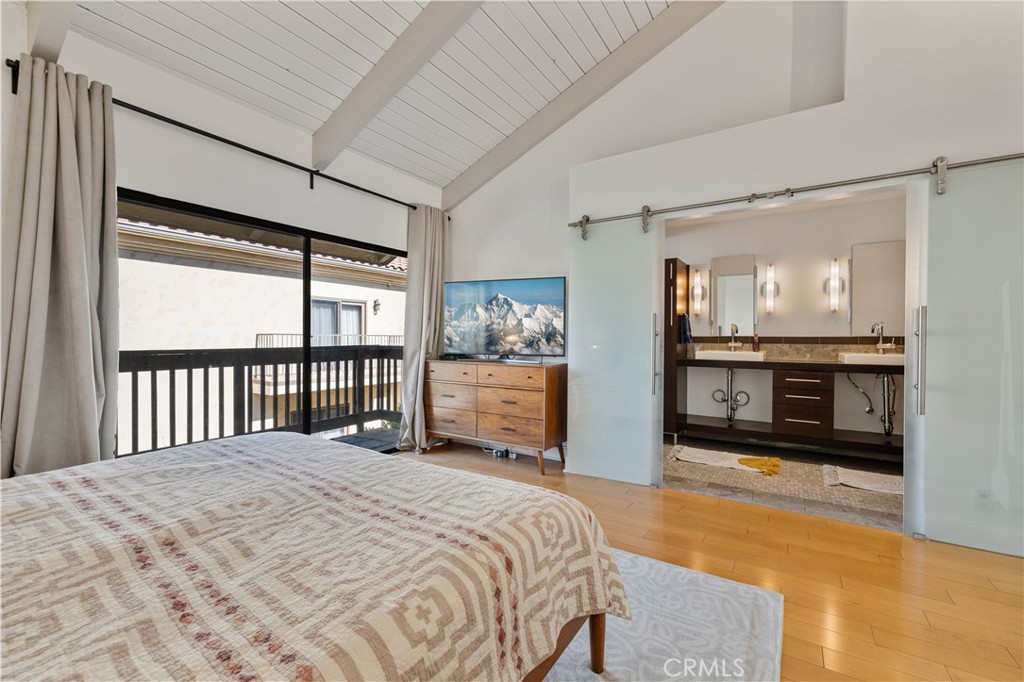 4222 Troost Avenue 21