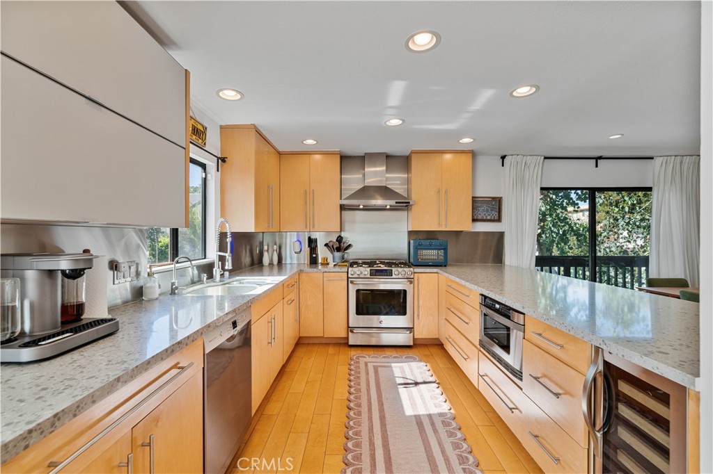 4222 Troost Avenue 21