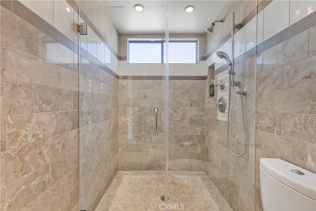 4222 Troost Avenue 21