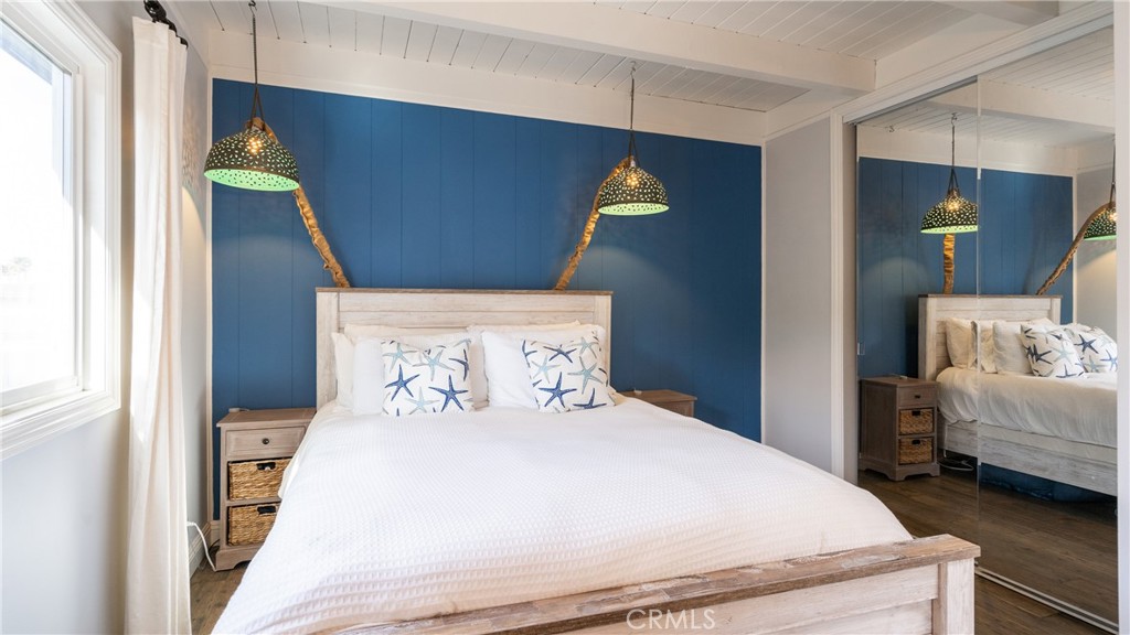 5510 Driftwood Street 4