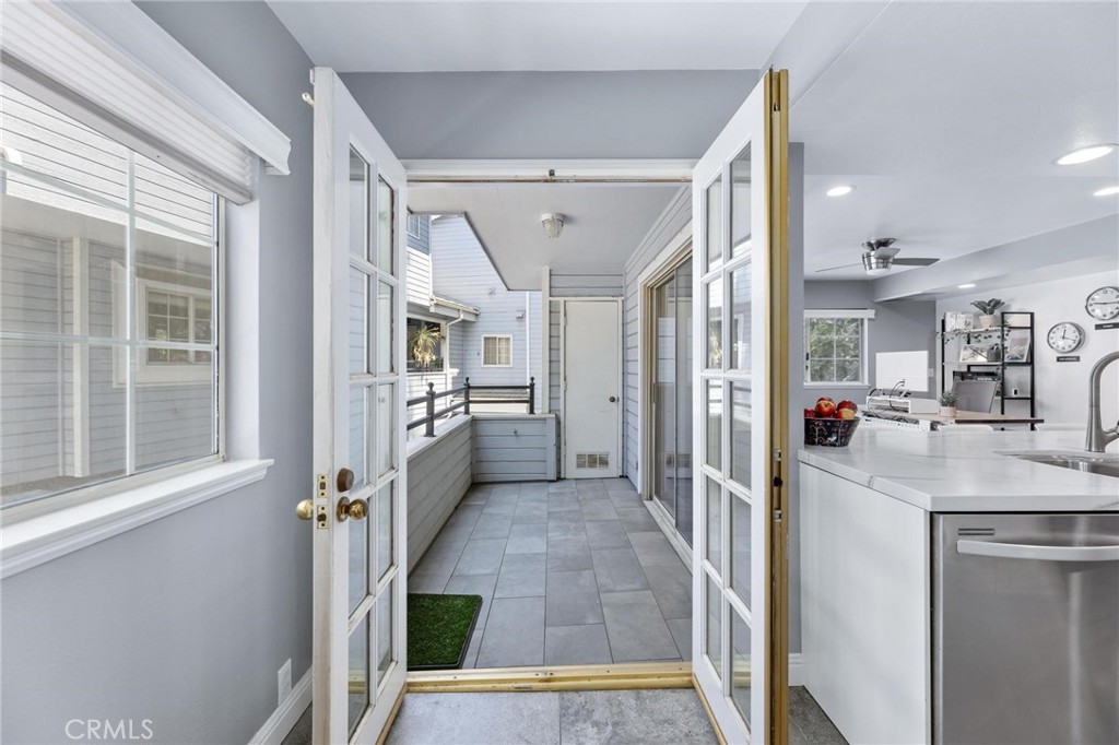 23163 Mulholland Drive Unit 6