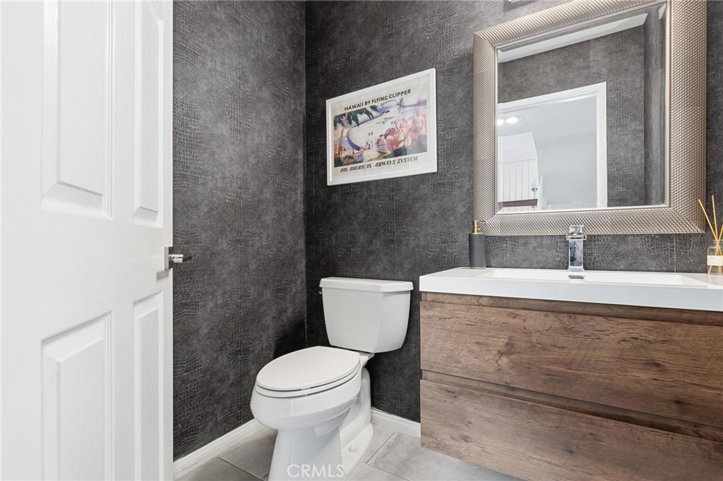 23163 Mulholland Drive Unit 6