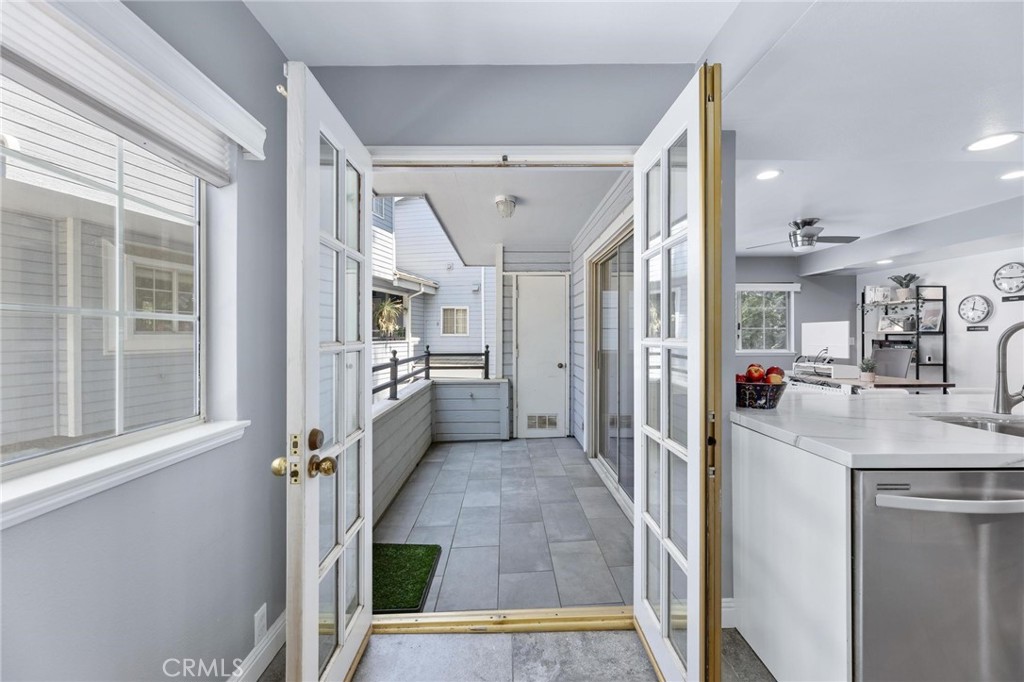 23163 Mulholland Drive Unit 6