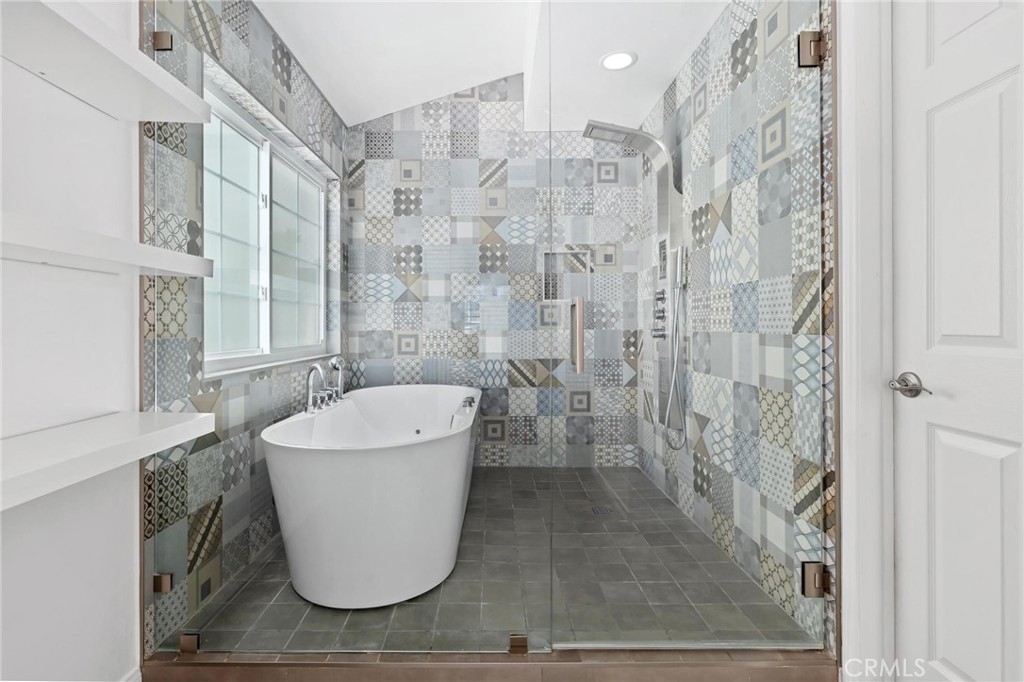 23163 Mulholland Drive Unit 6