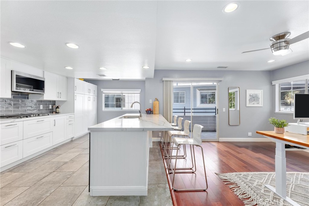 23163 Mulholland Drive Unit 6