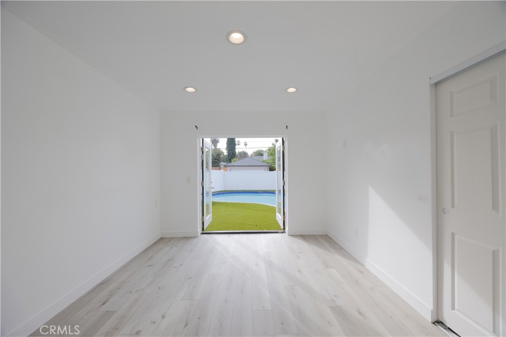 19138 Hartland Street