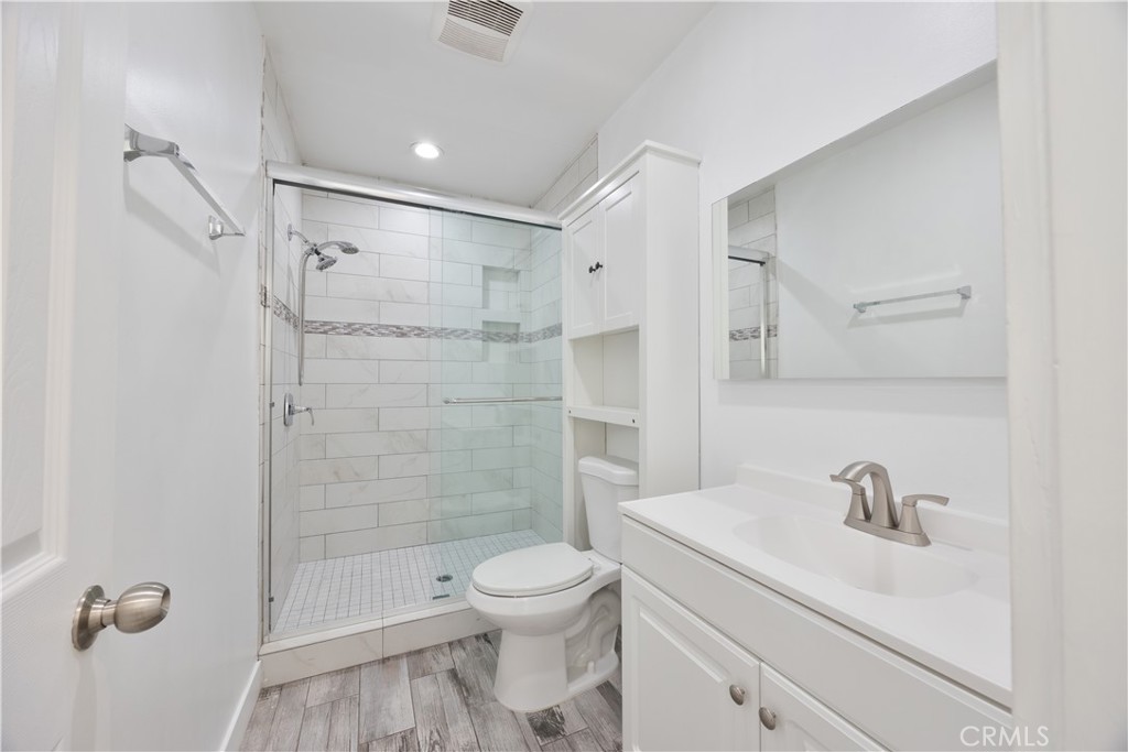 19138 Hartland Street