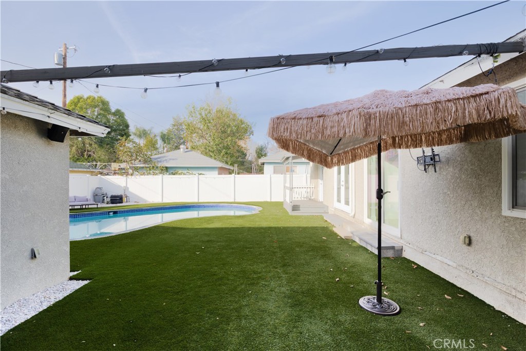 19138 Hartland Street