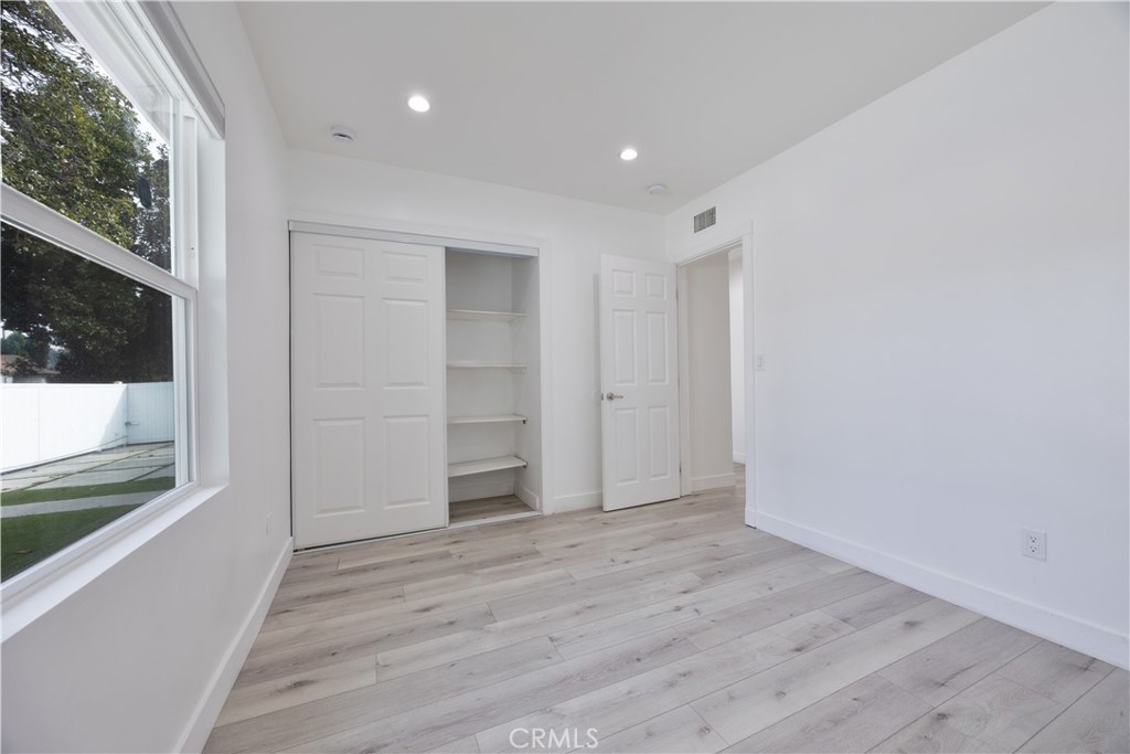 19138 Hartland Street