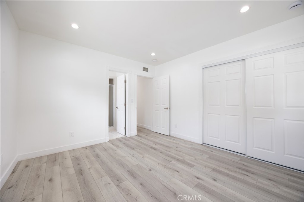 19138 Hartland Street